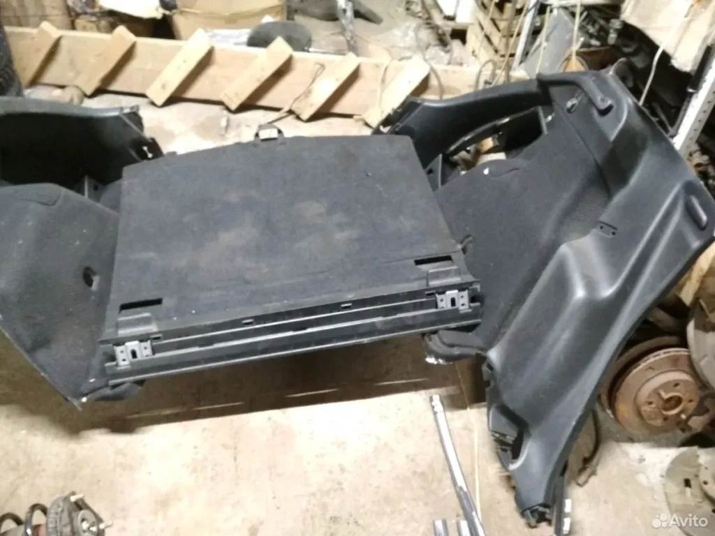 Honda Civic 5D срв 3 обшивка багажника