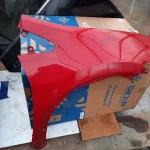 Крыло переднее правое красное Honda Civic 5D 5д
