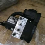 Mazda 3 BL блок ABS
