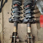 Honda civic 5D стойки передние в сборе