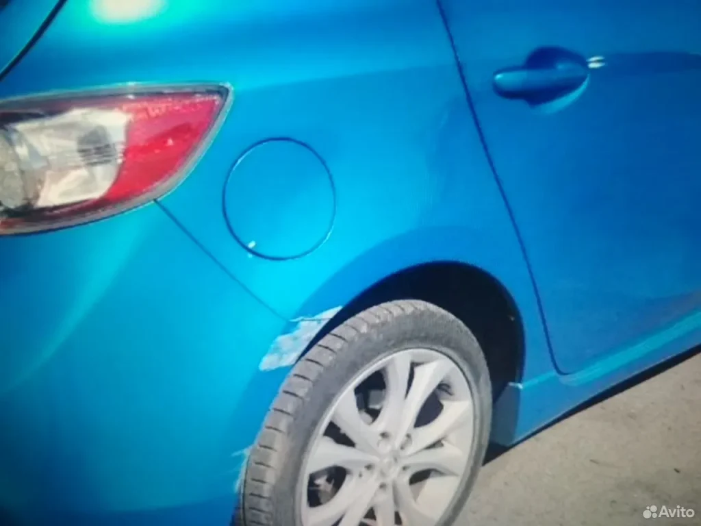 Mazda 3bl лючок бензобака