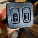 Mitsubishi lancer 9 регулятор фар и освещения сало