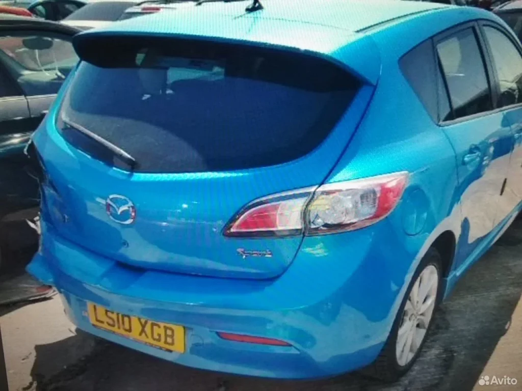 Mazda 3 BL фонарь