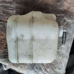 На honda crv3 бачок