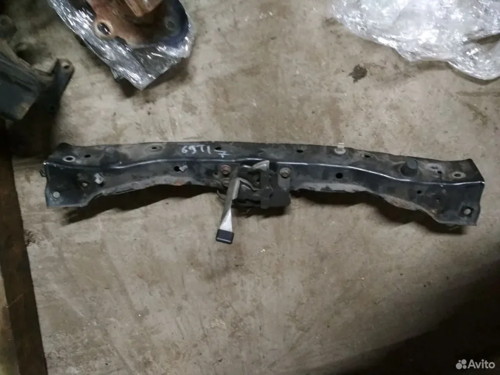 Замок капота от Honda Civic 5D