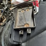 Площадка под аккумулятор в Mazda 6 GH