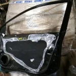 Honda Civic 5D дверь передняя правая